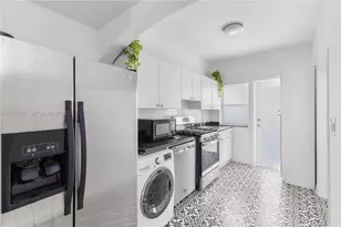 1027 Euclid Ave, Miami Beach, FL 33139 - Photo 9