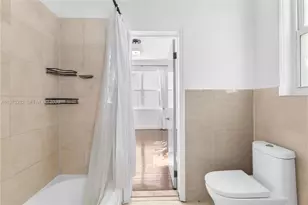 1027 Euclid Ave, Miami Beach, FL 33139 - Photo 13