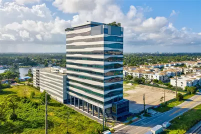 19790 W Dixie Hwy #606, Aventura, FL 33180 - Photo 1
