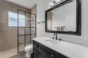 846 SW 148th Pl, Miami, FL 33194 - Photo 11