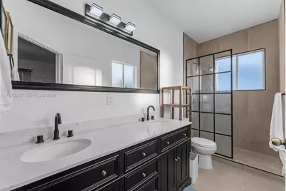 846 SW 148 Th Pl, Miami, FL 33194 - Photo 13