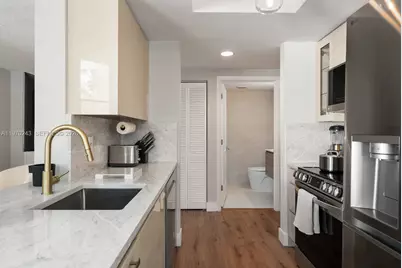 110 Washington Ave #1316, Miami Beach, FL 33139 - Photo 7