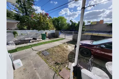 5731 NW 6th Ave, Miami, FL 33127 - Photo 11