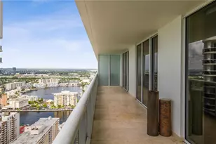 1830 S Ocean Dr, Hallandale Beach, FL 33009 - Photo 27
