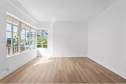 1044 Michigan Ave #30, Miami Beach, FL 33139 - Photo 1