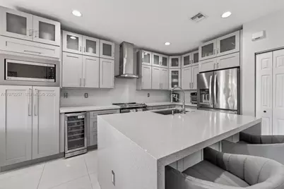 11263 SW 243rd Ter, Homestead, FL 33032 - Photo 9