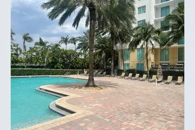 1755 E Hallandale Beach Blvd #MEZ7E, Hallandale Beach, FL 33009 - Photo 1