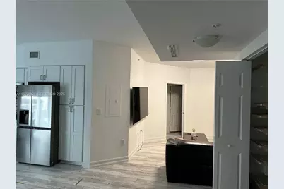 1755 E Hallandale Beach Blvd #MEZ7E, Hallandale Beach, FL 33009 - Photo 31