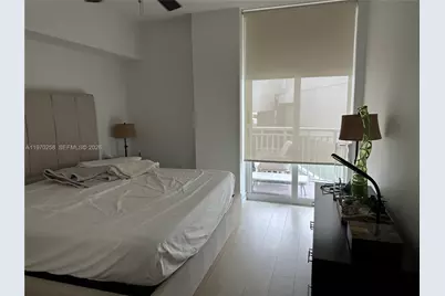 1755 E Hallandale Beach Blvd #MEZ7E, Hallandale Beach, FL 33009 - Photo 19