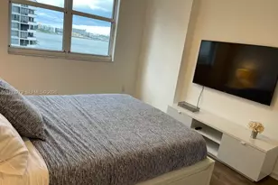 770 NE Claughton Island Dr, Miami, FL 33131 - Photo 19