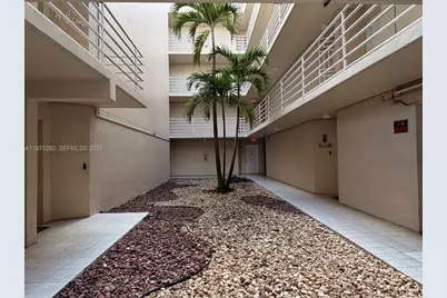 8050 NW 8th St #1307, Miami, FL 33126 - Photo 17