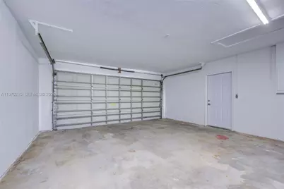 3540 65th Ave Cir E, Other City - In The State Of Florida, FL 34243 - Photo 27