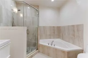 623 NE 8th Ave, Fort Lauderdale, FL 33304 - Photo 19