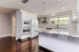 623 NE 8th Ave, Fort Lauderdale, FL 33304 - Photo 9