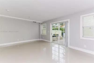 623 NE 8th Ave, Fort Lauderdale, FL 33304 - Photo 17