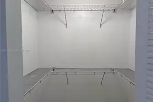 1 Glen Royal Pkwy, Miami, FL 33125 - Photo 9