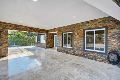 19390 SW 312th St, Homestead, FL 33030 - Photo 5