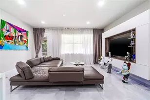 4566 Ficus St, Hollywood, FL 33021 - Photo 9