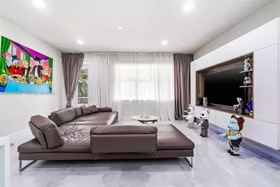 4566 Ficus St, Hollywood, FL 33021 - Photo 7