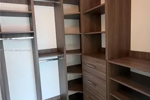 151 SE 1st St, Miami, FL 33131 - Photo 11