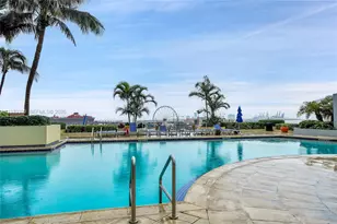 253 NE 2nd St, Miami, FL 33132 - Photo 35