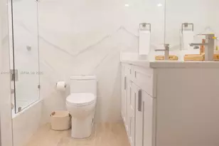 [Address not provided], Pompano Beach, FL 33069 - Photo 17