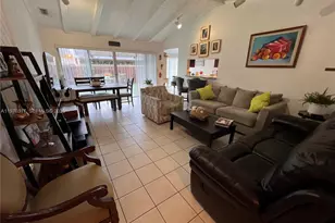 11028 SW 123rd Pl, Miami, FL 33186 - Photo 5