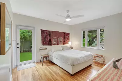 842 NW 9th Ct, Miami, FL 33136 - Photo 19