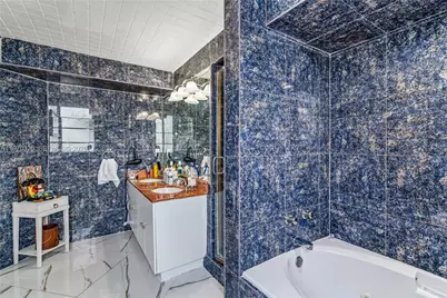 905 Brickell Bay Dr #230, Miami, FL 33131 - Photo 21