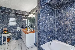 905 Brickell Bay Dr, Miami, FL 33131 - Photo 21