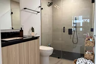 225 N Miami Ave, Miami, FL 33128 - Photo 9