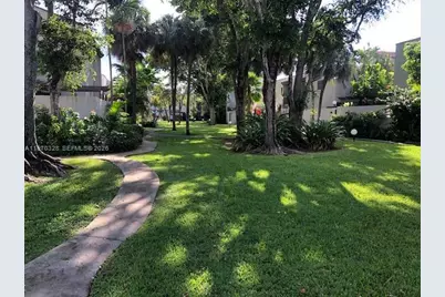 4724 SW 67th Ave. Miami, SW 67th Ave #E10, Miami, FL 33155 - Photo 11