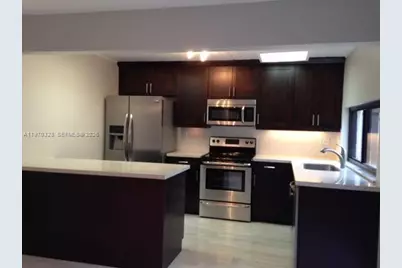 4724 SW 67th Ave. Miami, SW 67th Ave #E10, Miami, FL 33155 - Photo 3