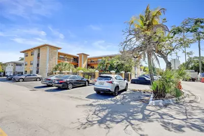 744 NE 14th Ave #1, Fort Lauderdale, FL 33304 - Photo 21