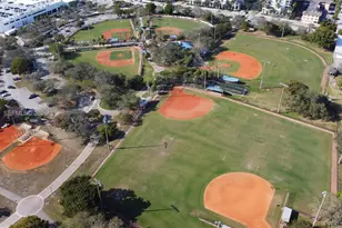 744 NE 14th Ave, Fort Lauderdale, FL 33304 - Photo 33