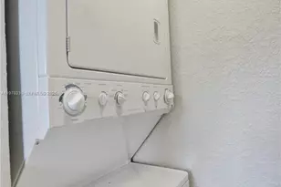 744 NE 14th Ave, Fort Lauderdale, FL 33304 - Photo 17