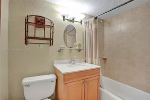 744 NE 14th Ave, Fort Lauderdale, FL 33304 - Photo 13