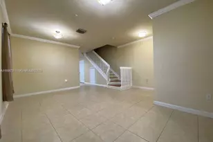 8987 W 35th Ave, Hialeah, FL 33018 - Photo 9