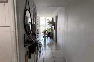 5050 NW 7th St, Miami, FL 33126 - Photo 13