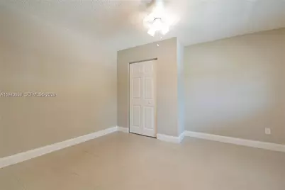 5632 Hayes St, Hollywood, FL 33021 - Photo 21