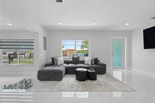 1530 SW 24th Ave, Miami, FL 33145 - Photo 11