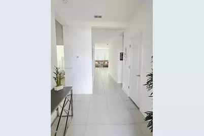 815 Kapi Dr, Other City - In The State Of Florida, FL 34736 - Photo 7