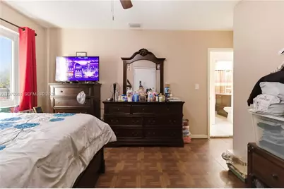380 NW 133rd St, North Miami, FL 33168 - Photo 29