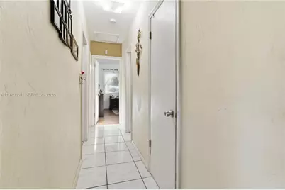 380 NW 133rd St, North Miami, FL 33168 - Photo 21