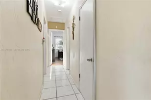 380 NW 133rd St, North Miami, FL 33168 - Photo 21