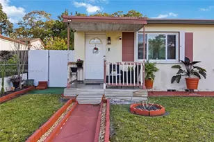 380 NW 133rd St, North Miami, FL 33168 - Photo 5