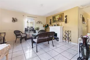 380 NW 133rd St, North Miami, FL 33168 - Photo 13