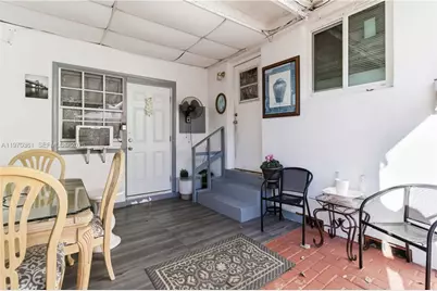 380 NW 133rd St, North Miami, FL 33168 - Photo 31