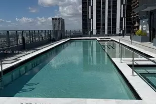 121 NE 5th St, Miami, FL 33132 - Photo 13