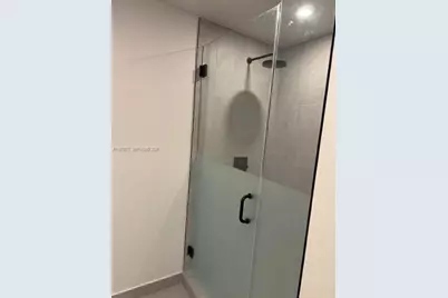 121 NE 5th St #2504, Miami, FL 33132 - Photo 9